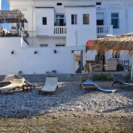 Guest House Justinian 3*